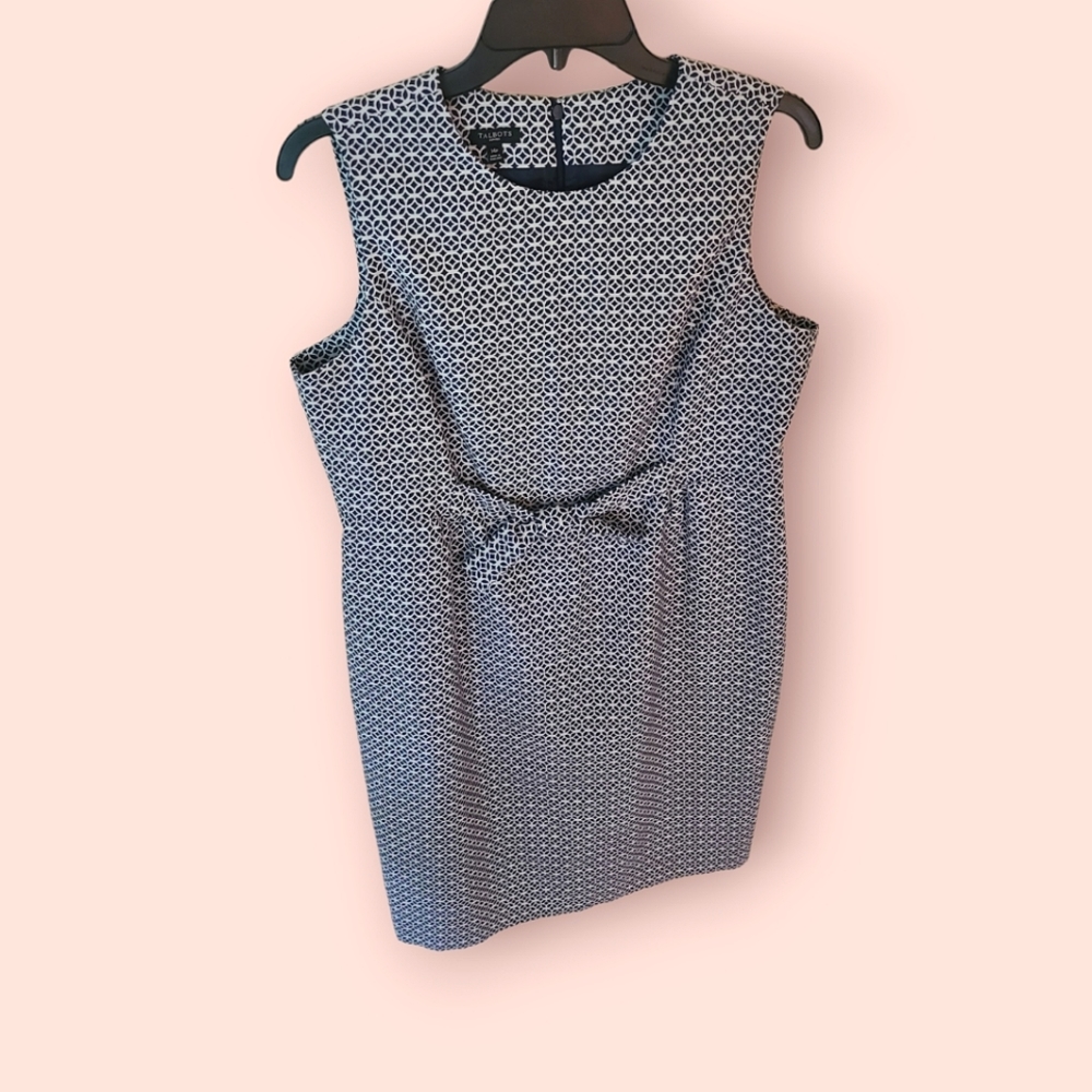 Talbots Sheath Dress Navy & White Petite Sleeveless Geometric
